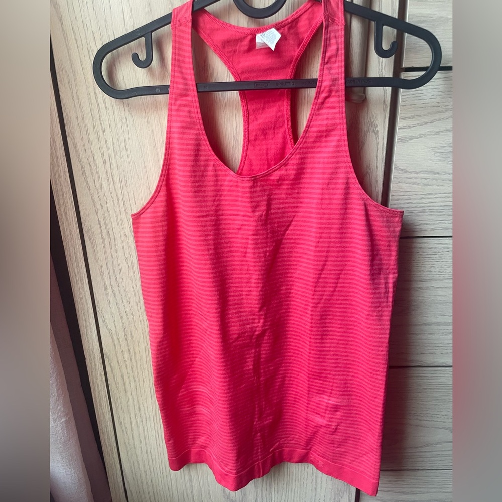 Under Armour racerback tank Pink stripped large